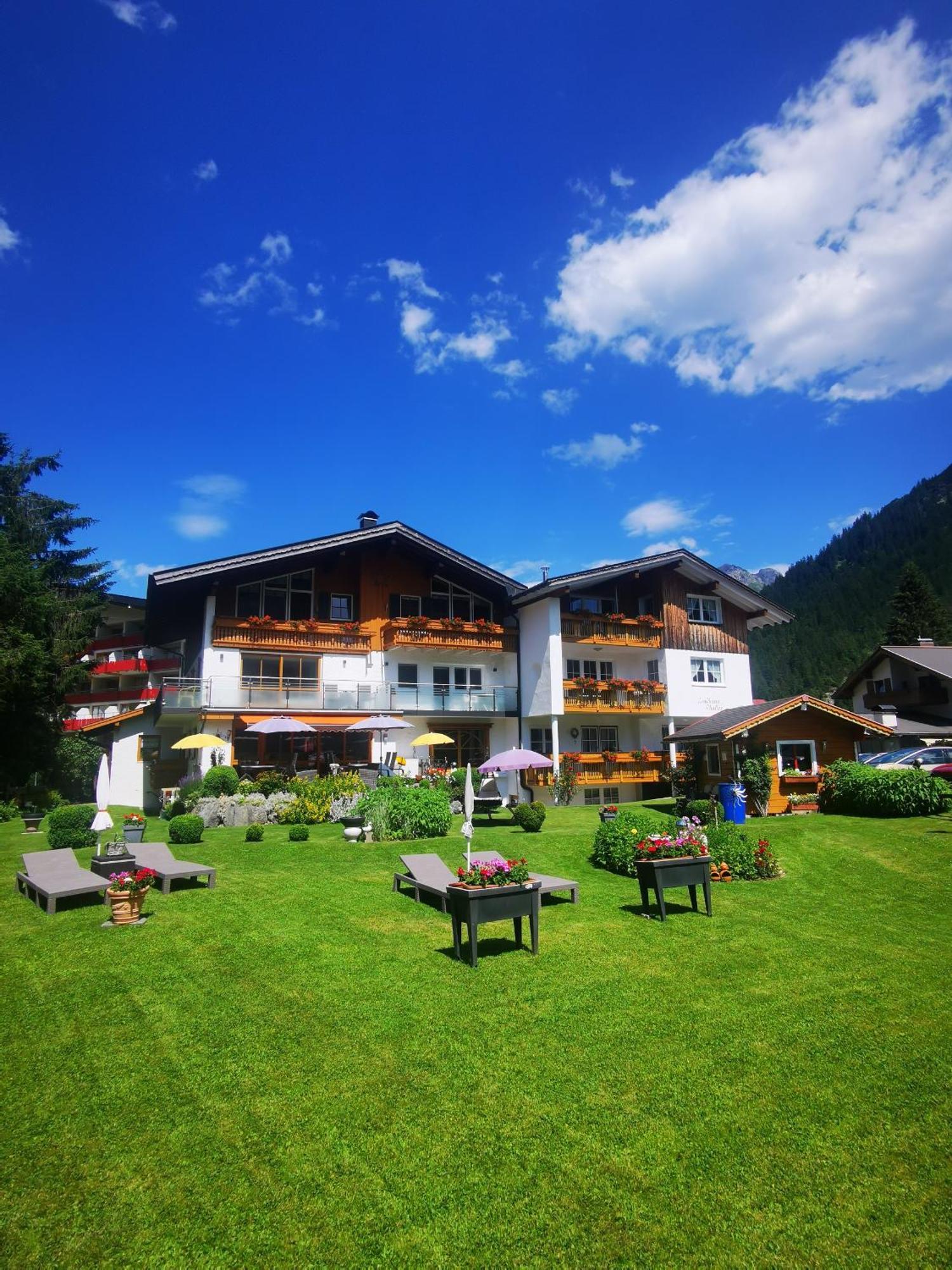 8 Familienhotels nahe Gemeindeamt Warth, die sich lohnen